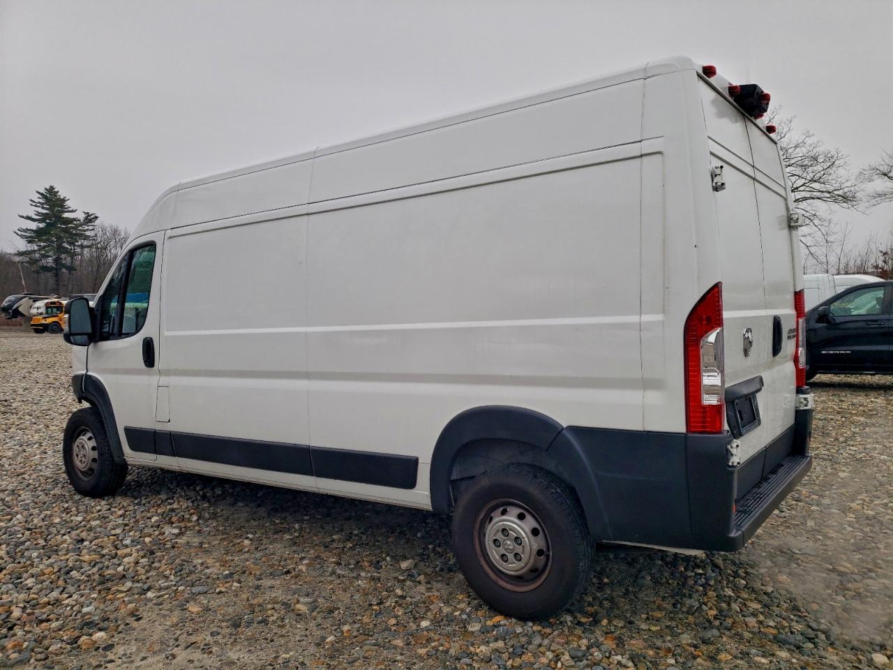 2023 Ram Promaster Delivery Van - Image 2