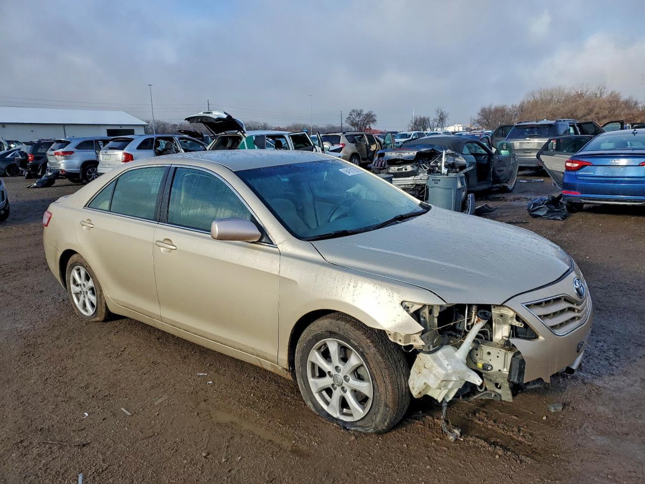 2011 Toyota Camry Base - Фото 4