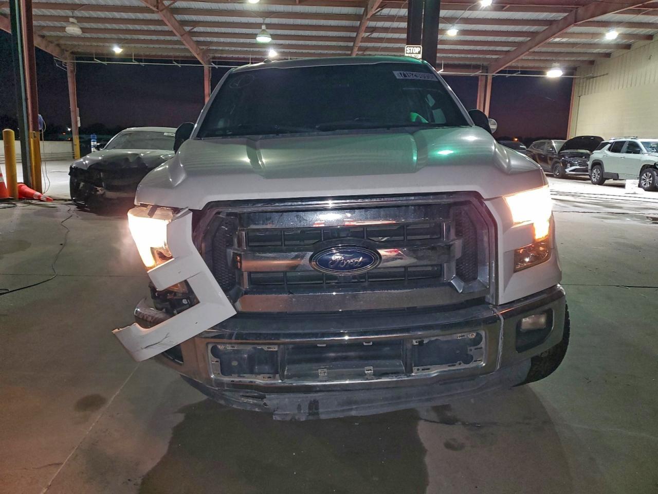 2015 Ford F150 Supercrew - Image 5