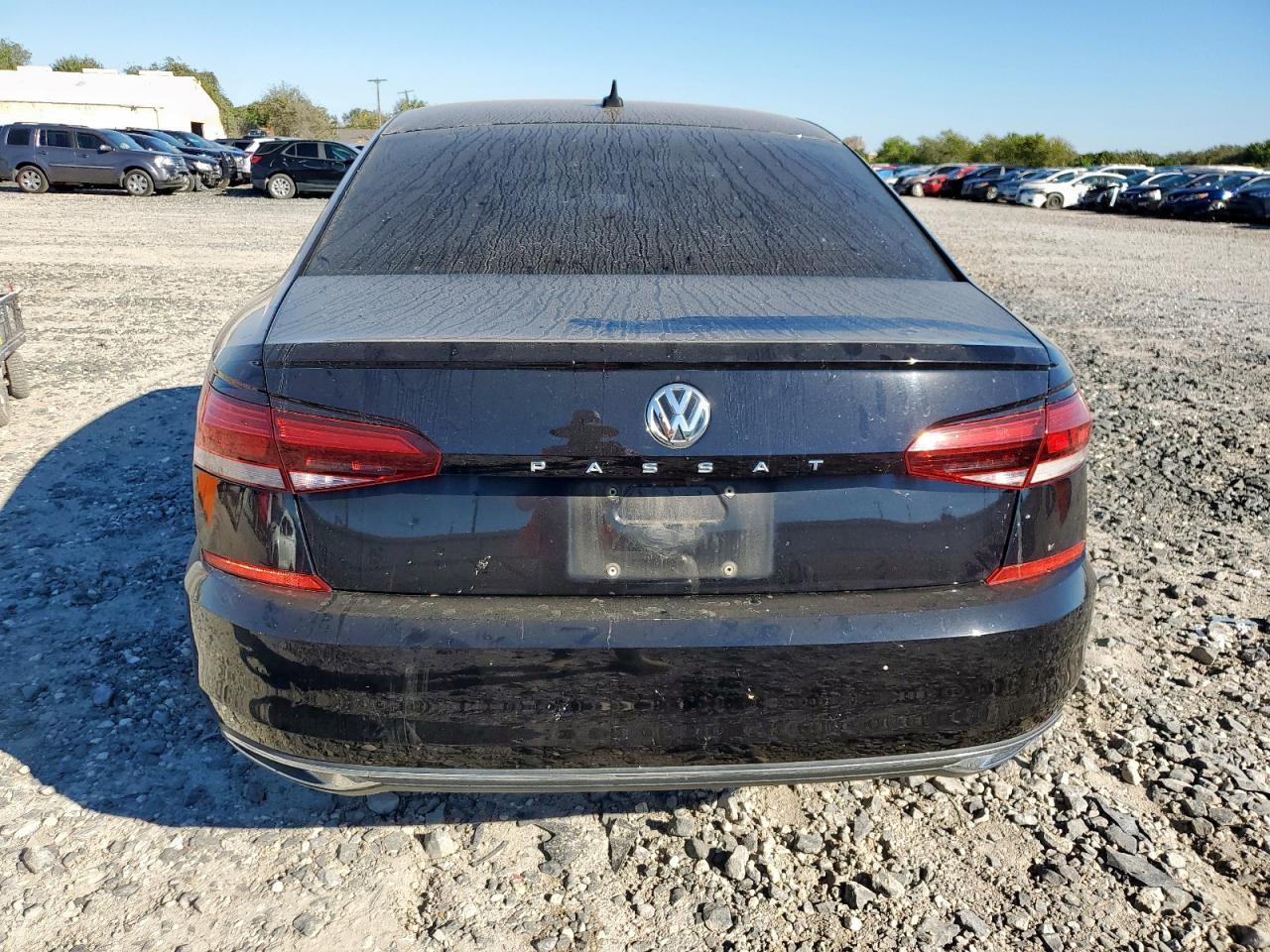 2021 Volkswagen Passat S - Фото 6