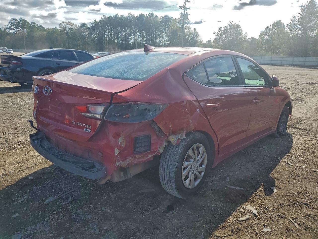 2017 Hyundai Elantra Se - Фото 3