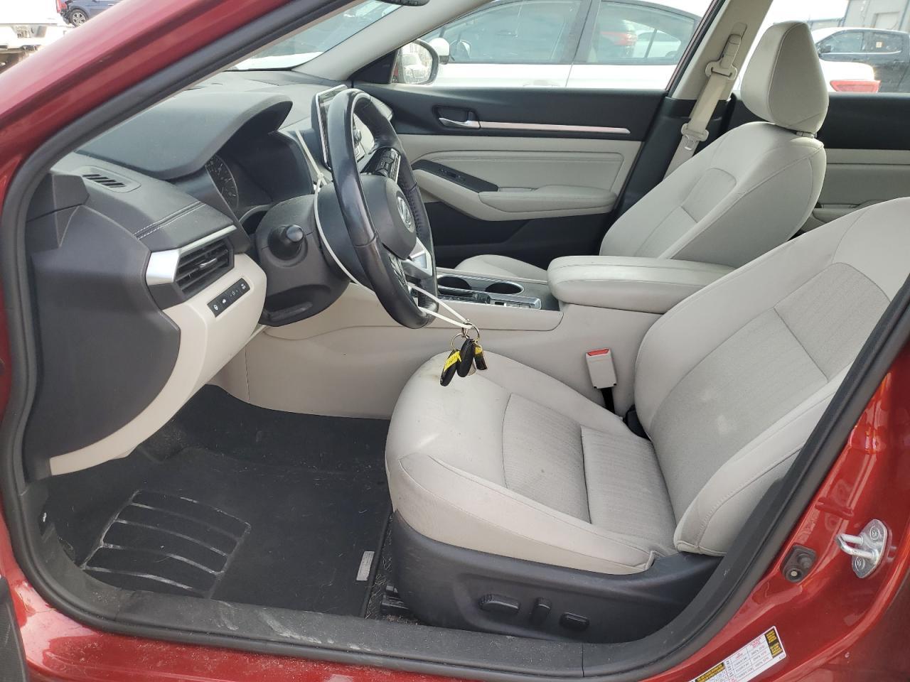 2019 Nissan Altima Sv - Image 7