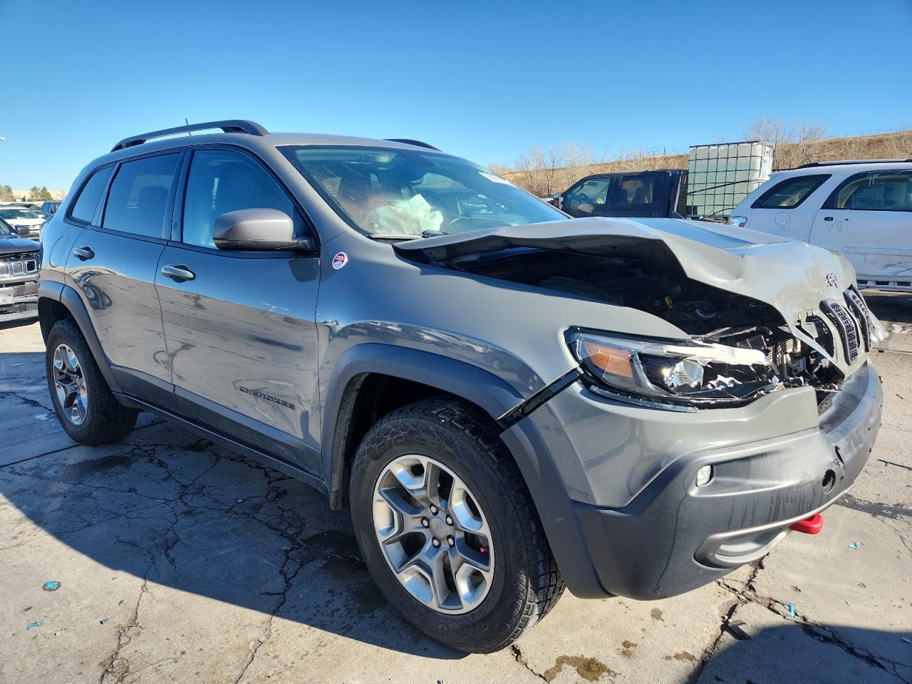 2019 Jeep Cherokee Trailhawk - Image 4