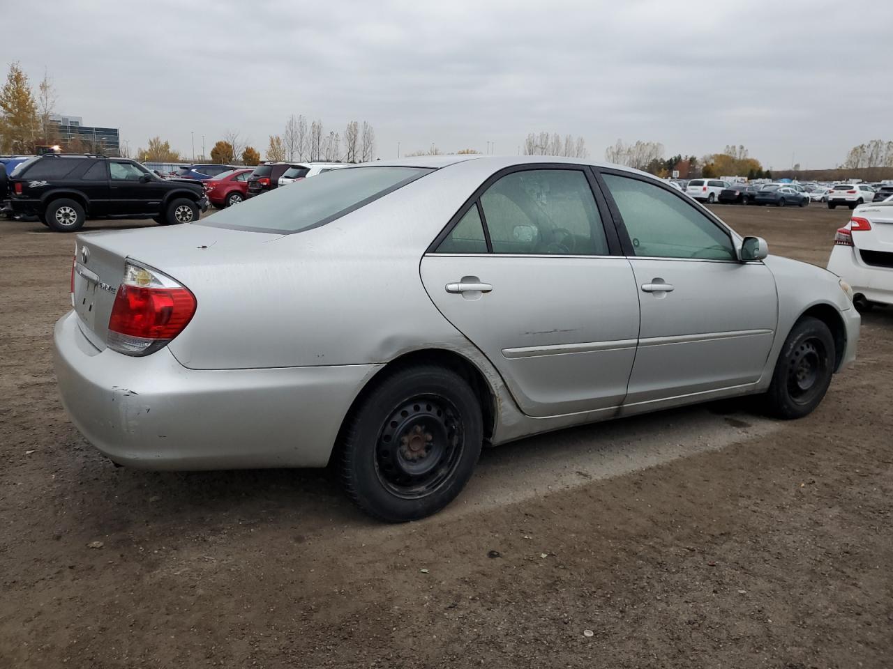 2006 Toyota Camry Le - Фото 3