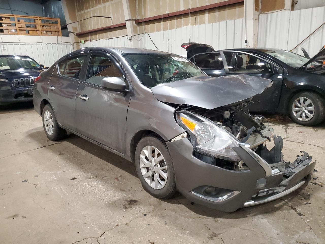 2018 Nissan Versa S - Image 4