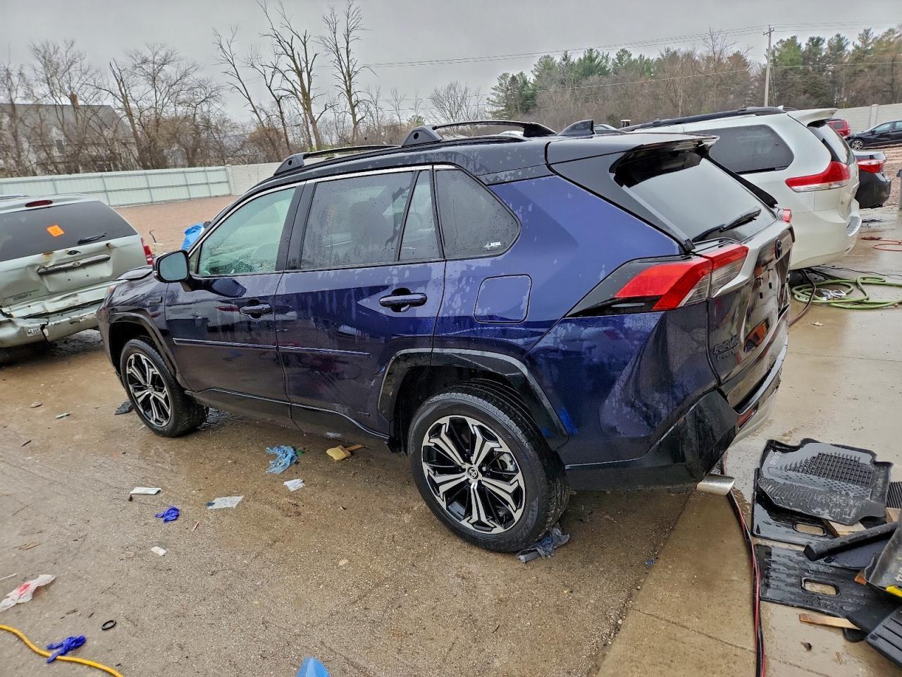 2022 Toyota Rav4 Prime Xse - Фото 2