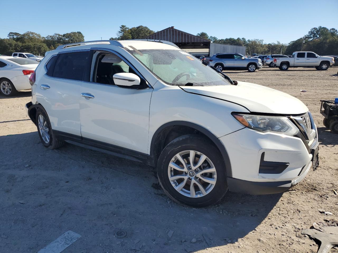 2019 Nissan Rogue S - Фото 4