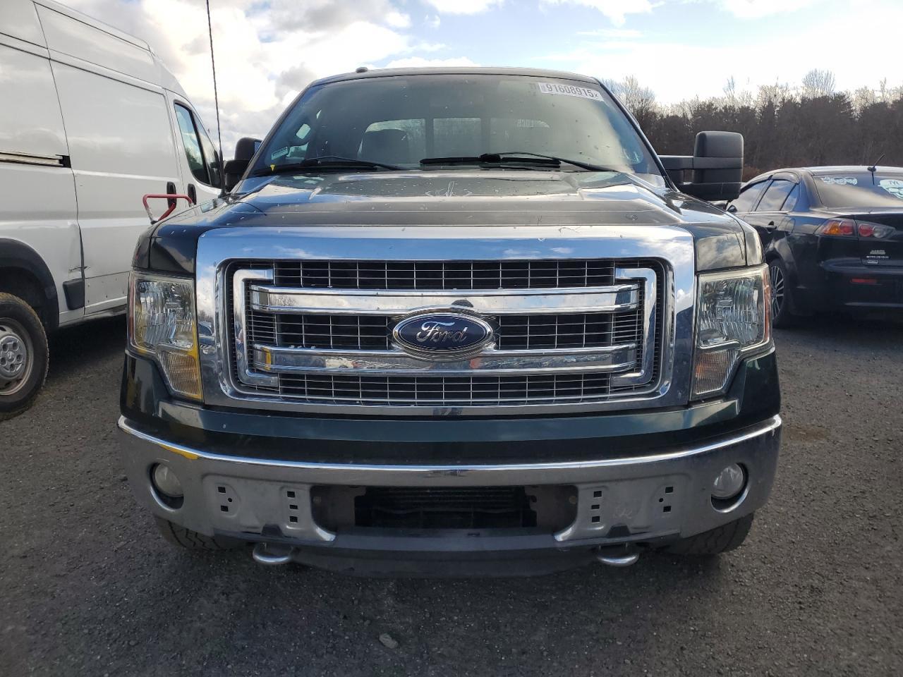 2013 Ford F150 Super Cab - Фото 5