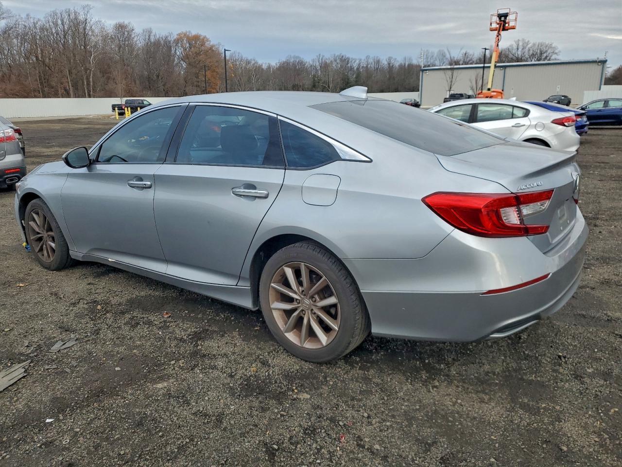 2021 Honda Accord Lx - Фото 2
