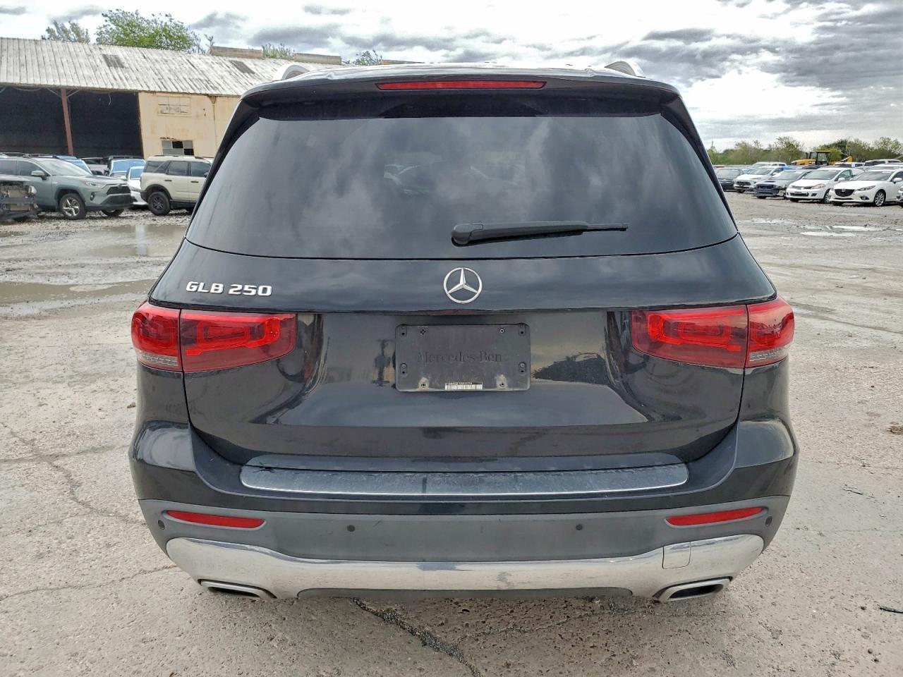 2021 Mercedes-Benz Glb 250 - Фото 6