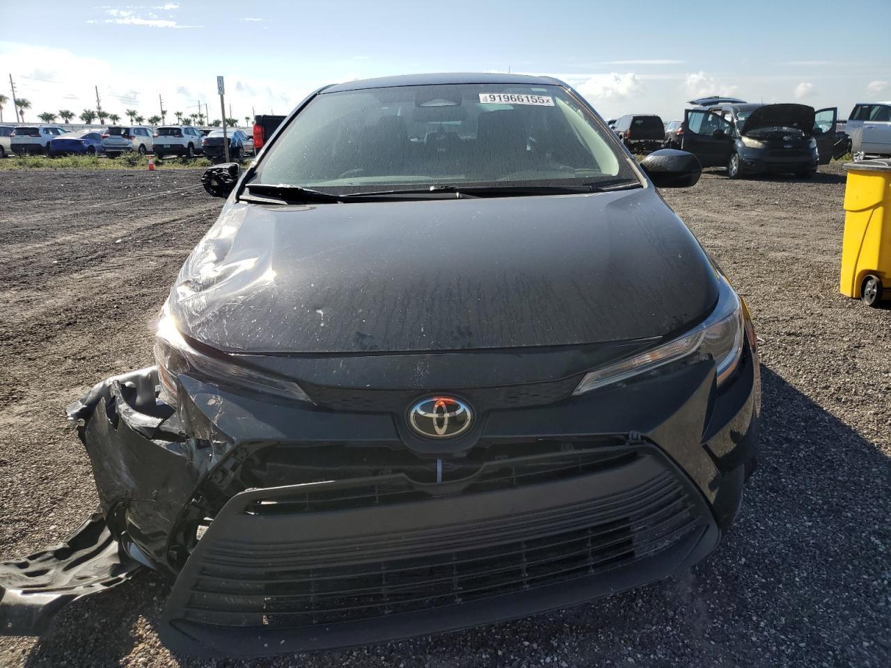 2024 Toyota Corolla Le - Фото 5