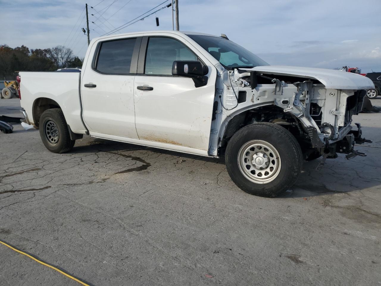 2024 Chevrolet Silverado C1500 - Фото 4