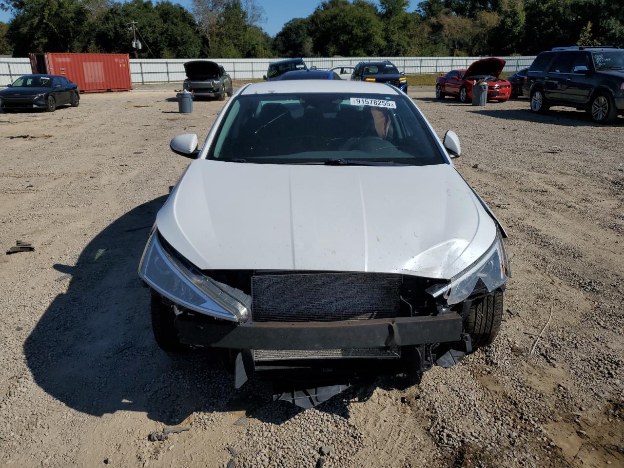2019 Hyundai Elantra - Фото 5