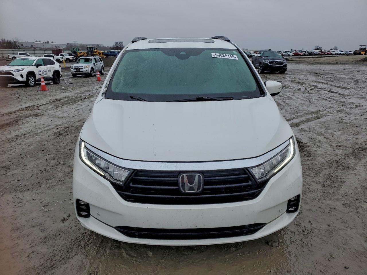 2022 Honda Odyssey Touring - Фото 5