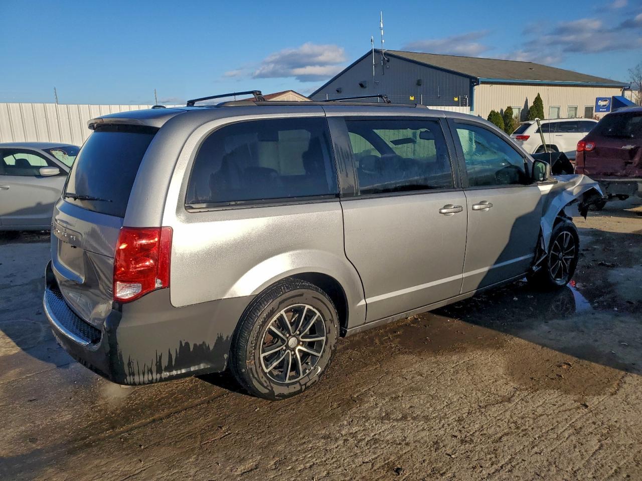 2018 Dodge Grand Caravan Gt - Фото 3