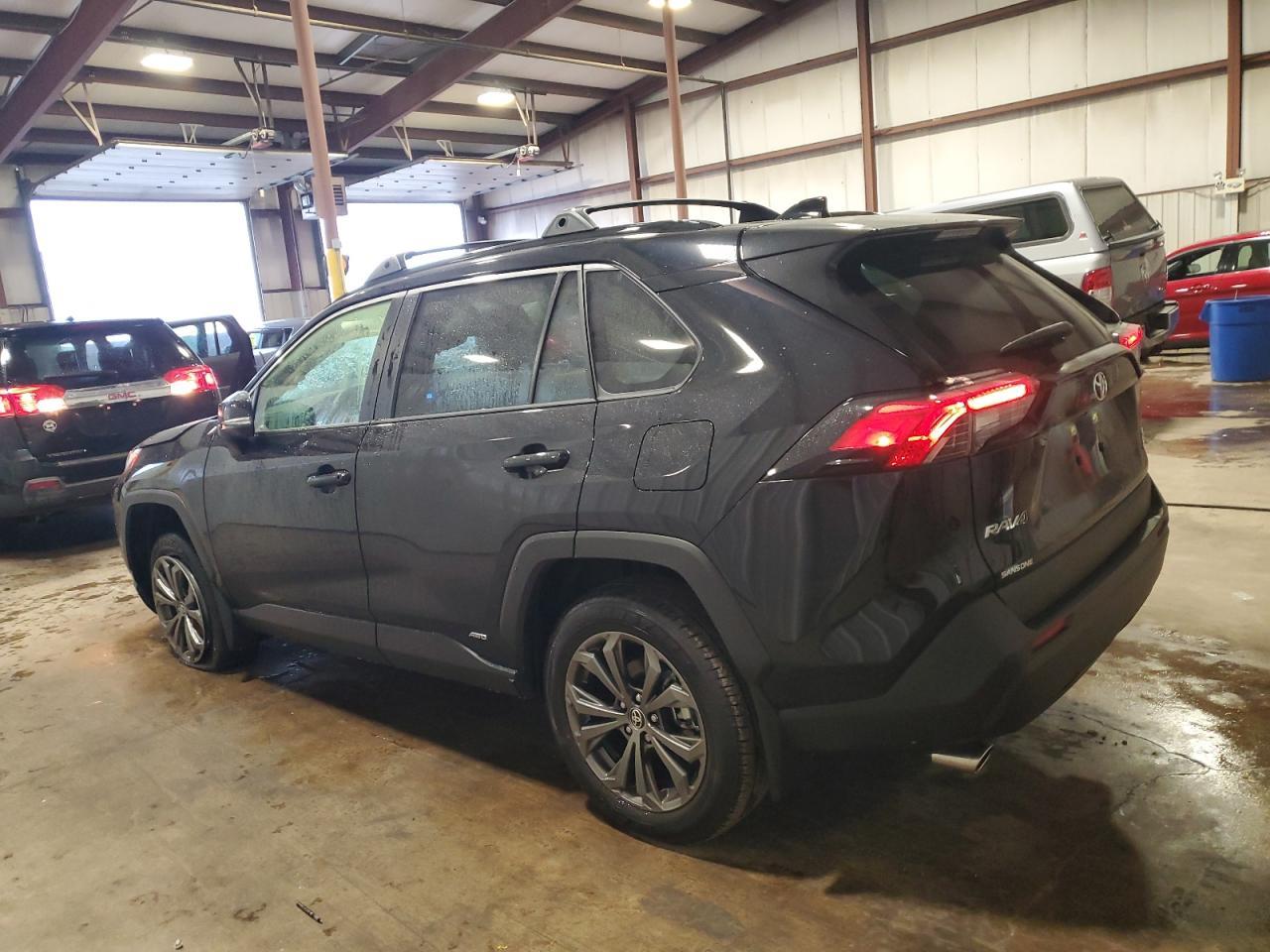 2025 Toyota Rav4 Xle Premium - Image 2