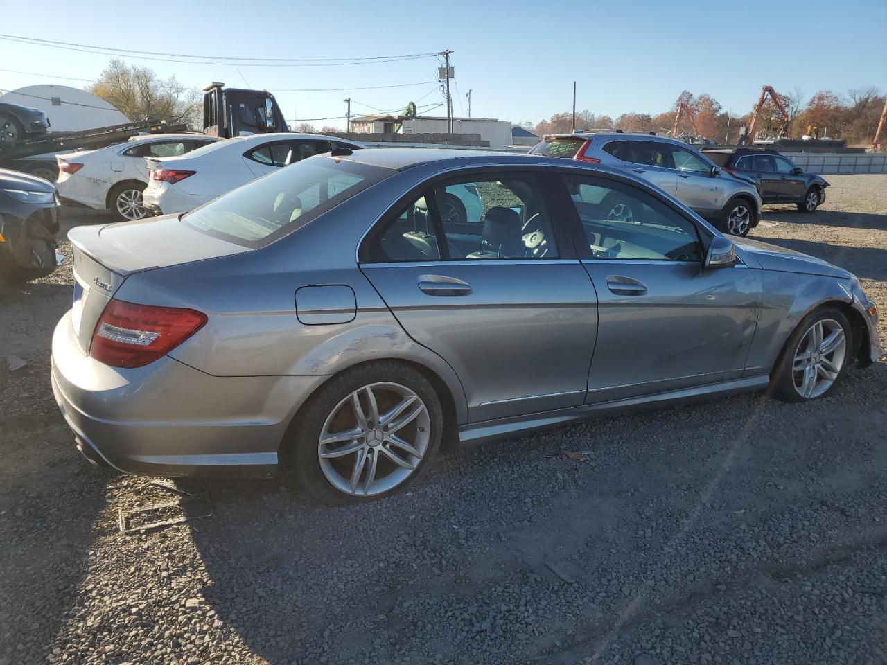 2014 Mercedes-Benz C 300 4Matic - Фото 3