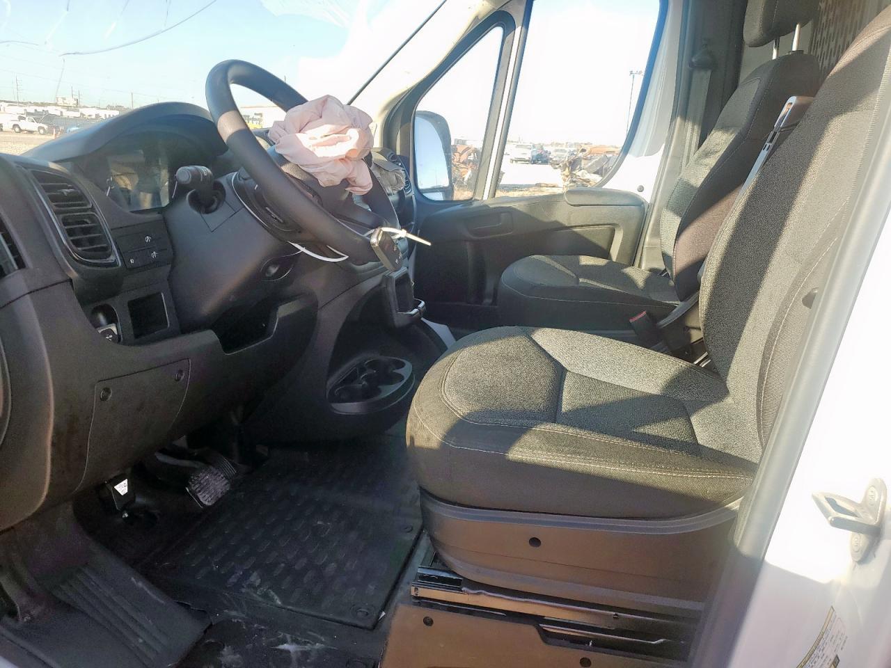 2024 Ram Promaster 2500 2500 High - Image 7