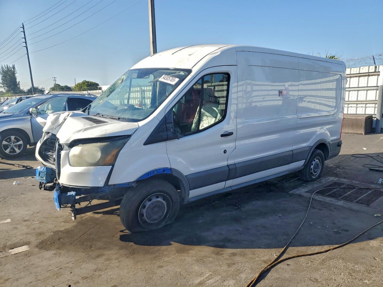 2015 Ford Transit T-250