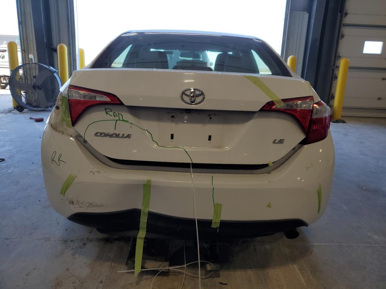 2014 Toyota Corolla L - Фото 6