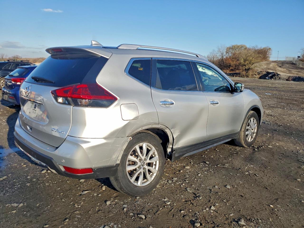 2020 Nissan Rogue S - Image 3