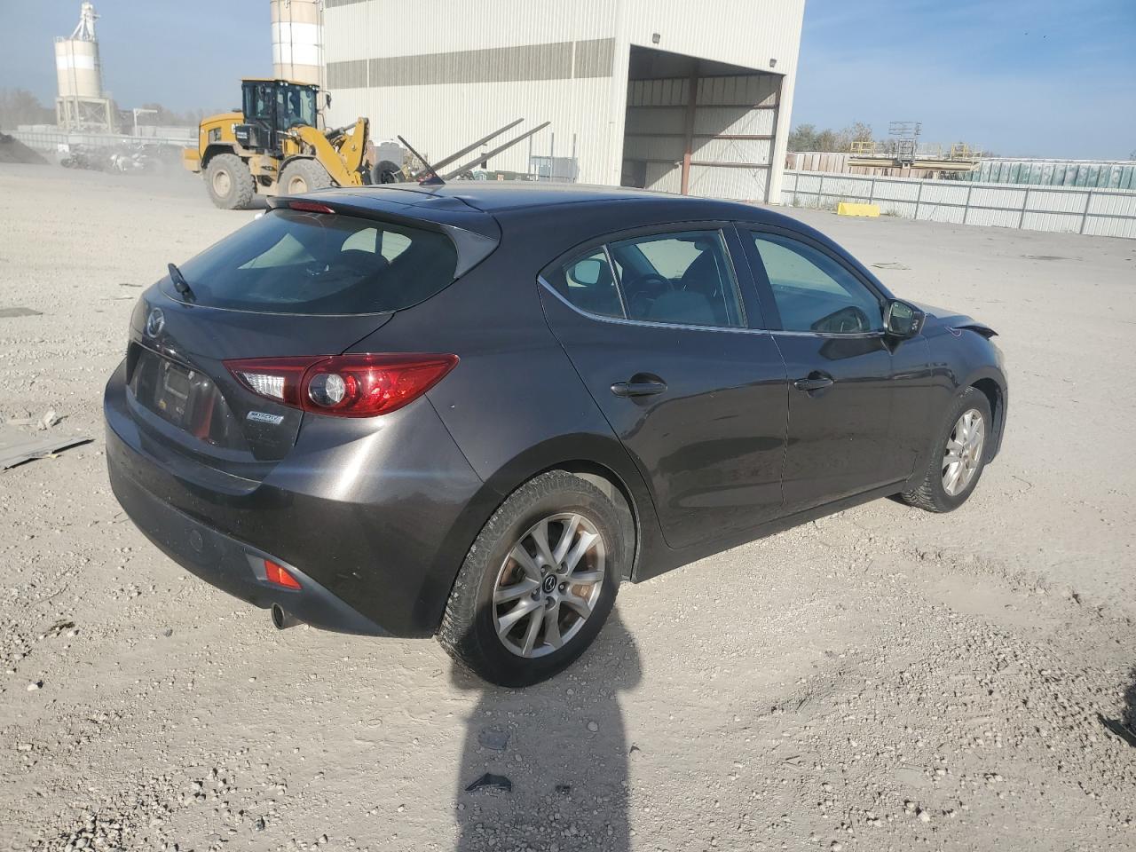 2016 Mazda 3 Touring - Фото 3