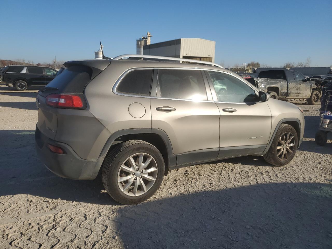 2017 Jeep Cherokee Limited - Фото 3