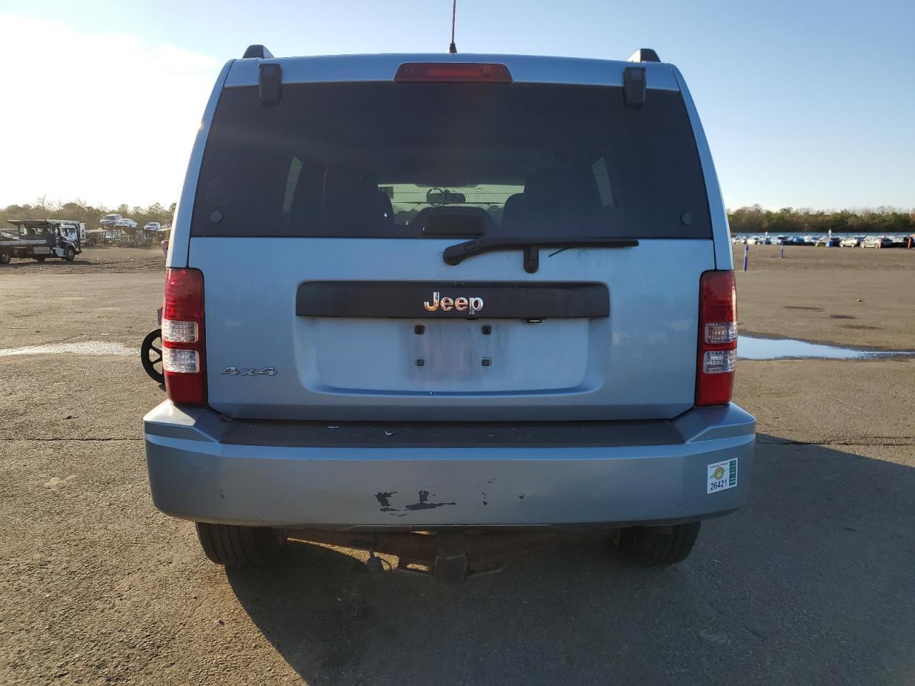 2012 Jeep Liberty - Image 6