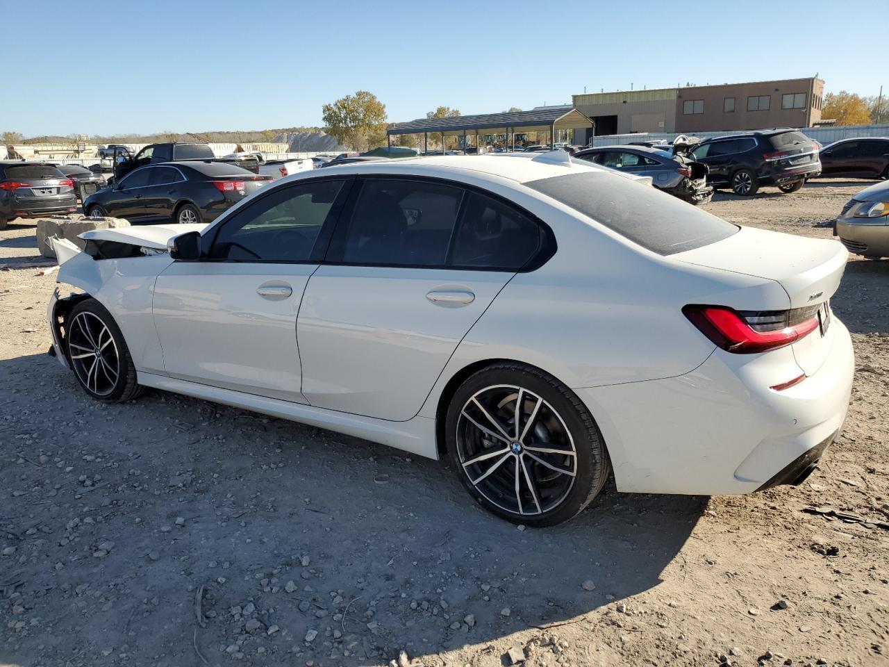 2020 BMW 330Xi - Image 2