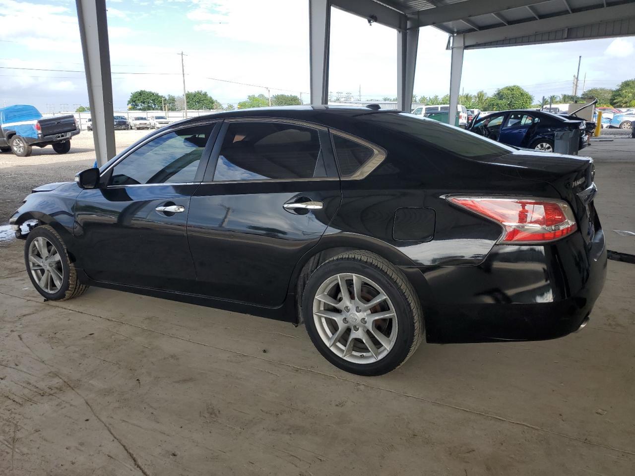 2014 Nissan Altima 2.5 - Фото 2