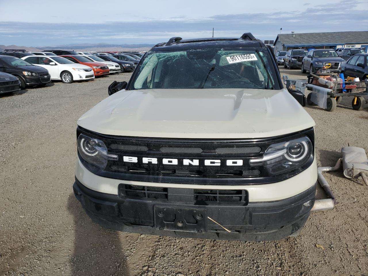 2024 Ford Bronco Sport Outer Banks - Image 5