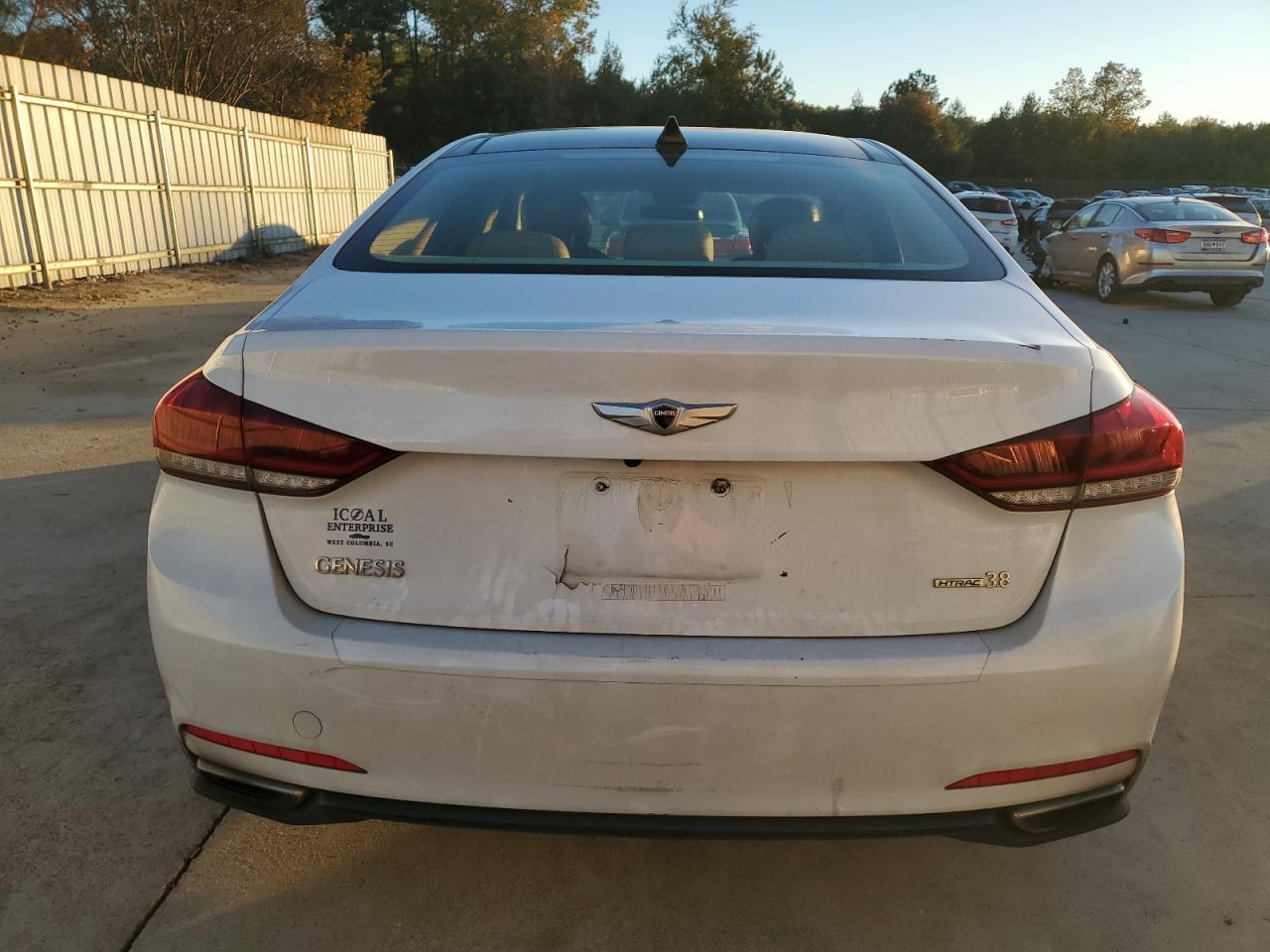 2015 Hyundai Genesis 3.8L - Image 6