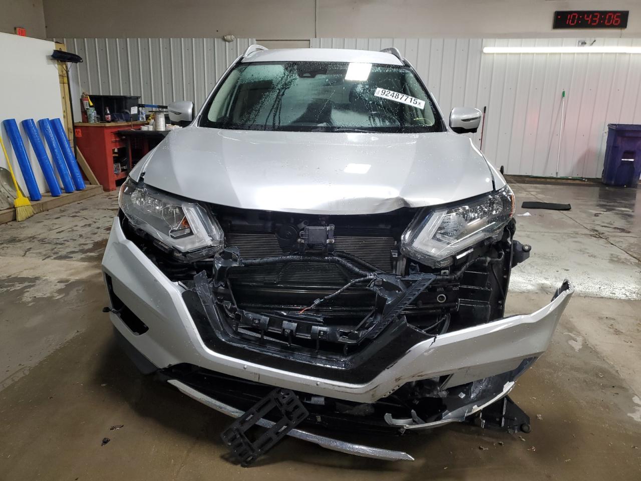 2018 Nissan Rogue S - Фото 5