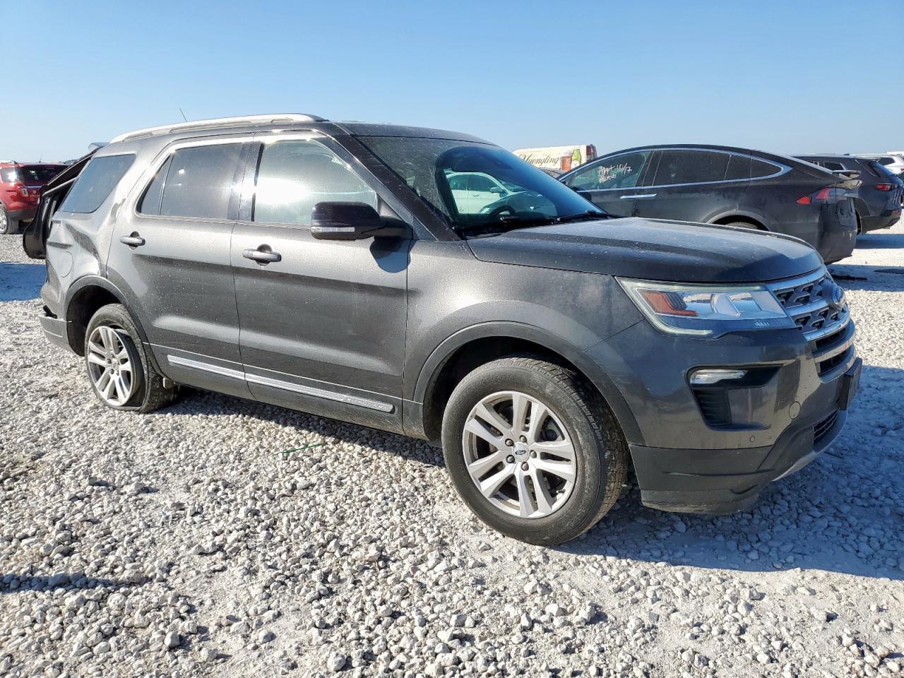 2018 Ford Explorer Xlt - Фото 4