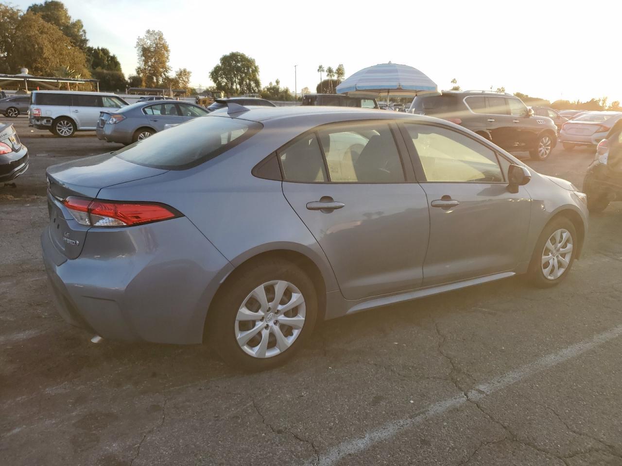 2024 Toyota Corolla Le - Фото 3