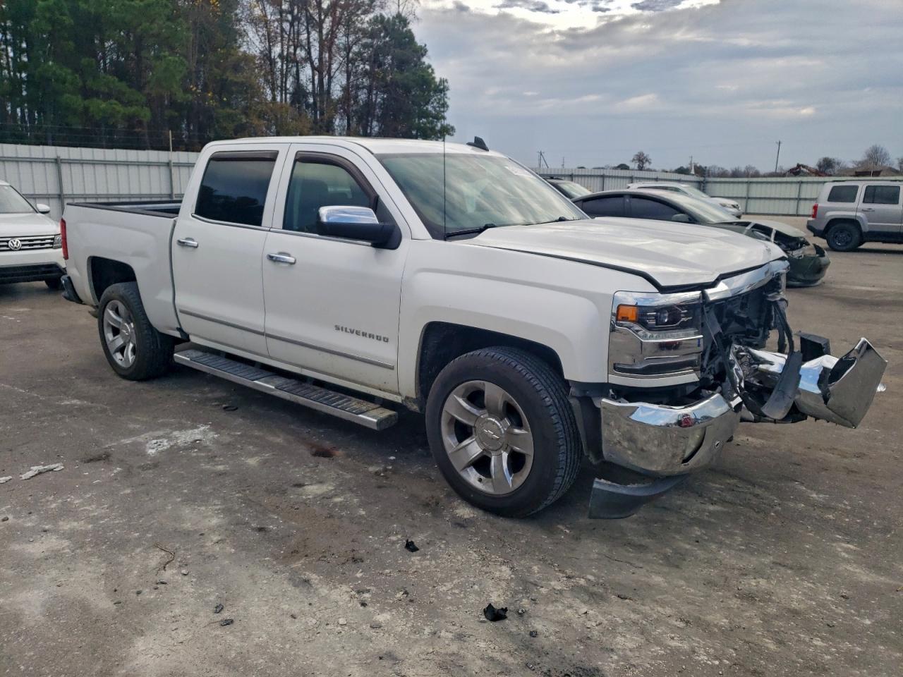 2017 Chevrolet Silverado C1500 Ltz - Фото 4
