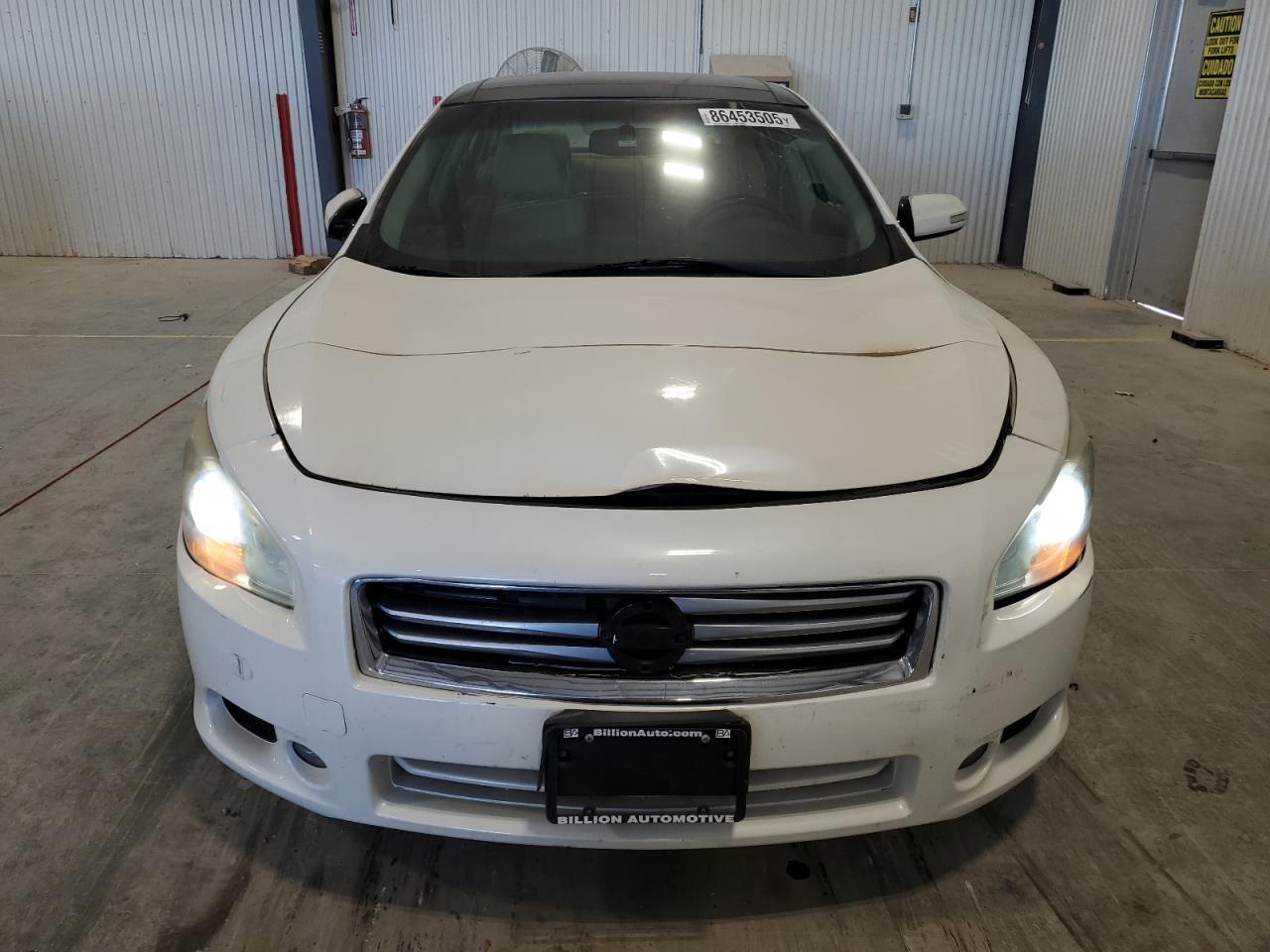 2012 Nissan Maxima S - Image 5