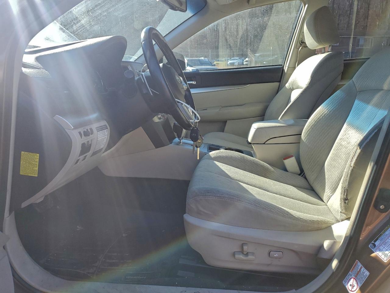 2011 Subaru Outback 2.5I Premium - Image 7