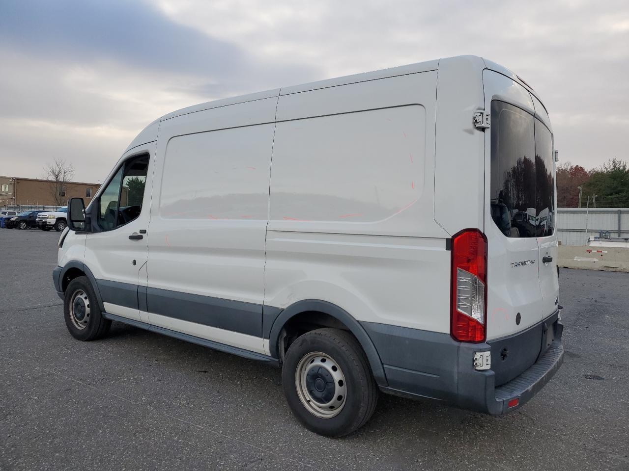 2017 Ford Transit Delivery Van - Фото 2