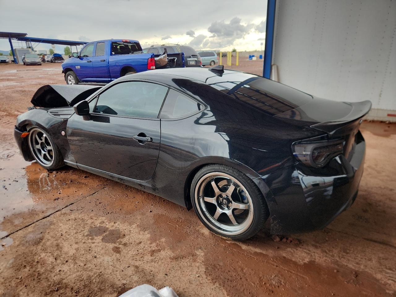 2017 Toyota 86 Base - Image 2