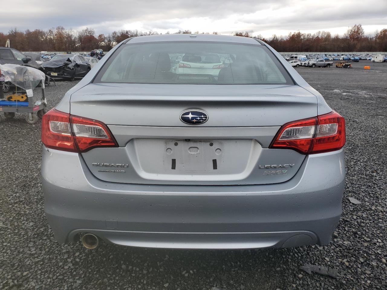 2015 Subaru Legacy 2.5I Premium - Фото 6