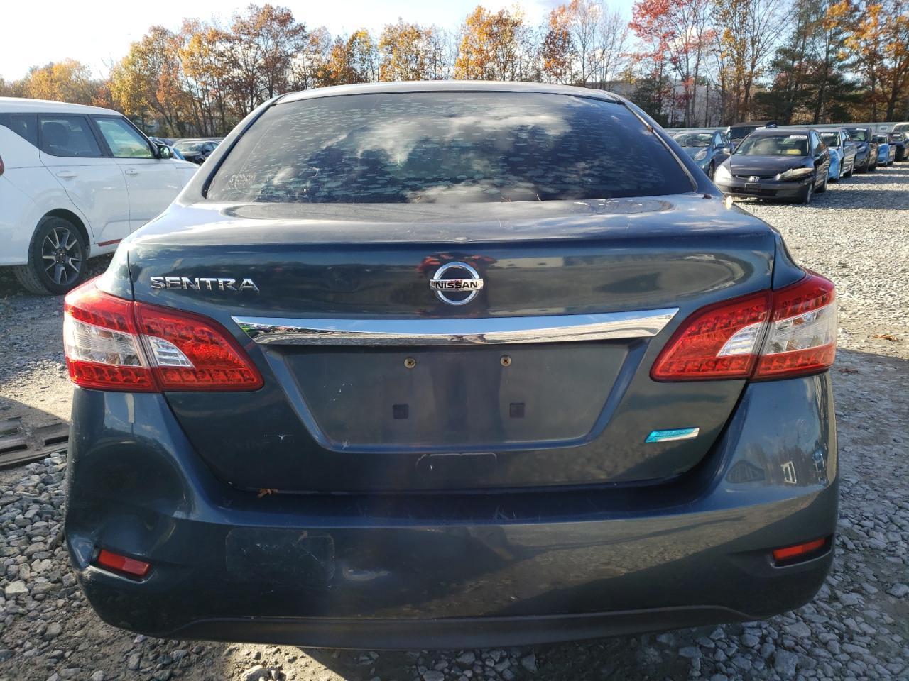 2014 Nissan Sentra S - Фото 6