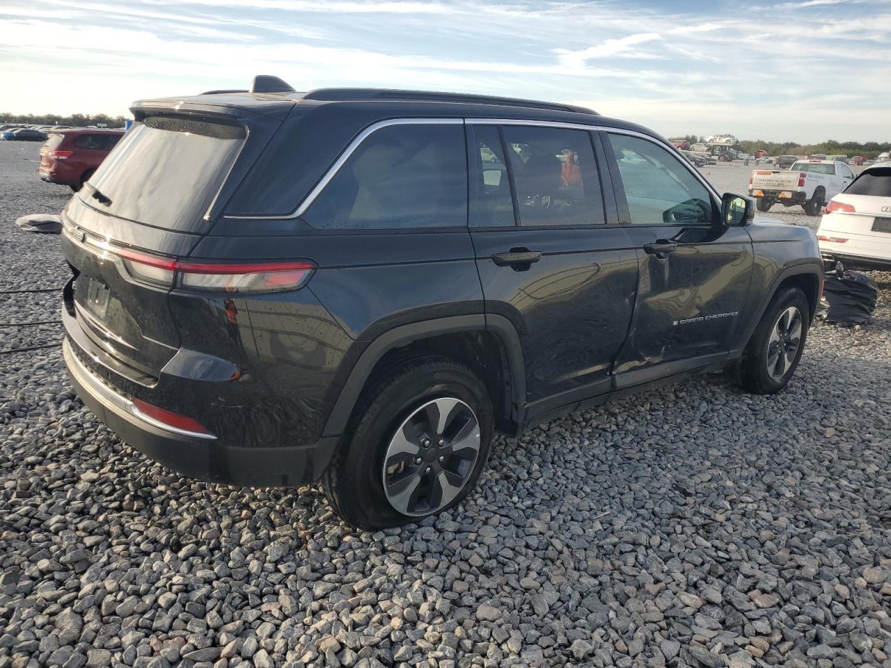 2024 Jeep Grand Cherokee Limited 4Xe - Фото 3