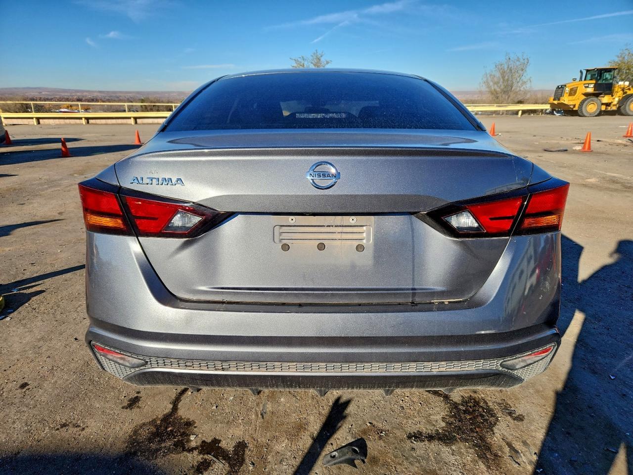 2022 Nissan Altima S - Image 6