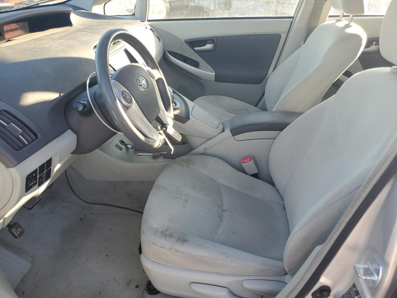 2010 Toyota Prius - Фото 7