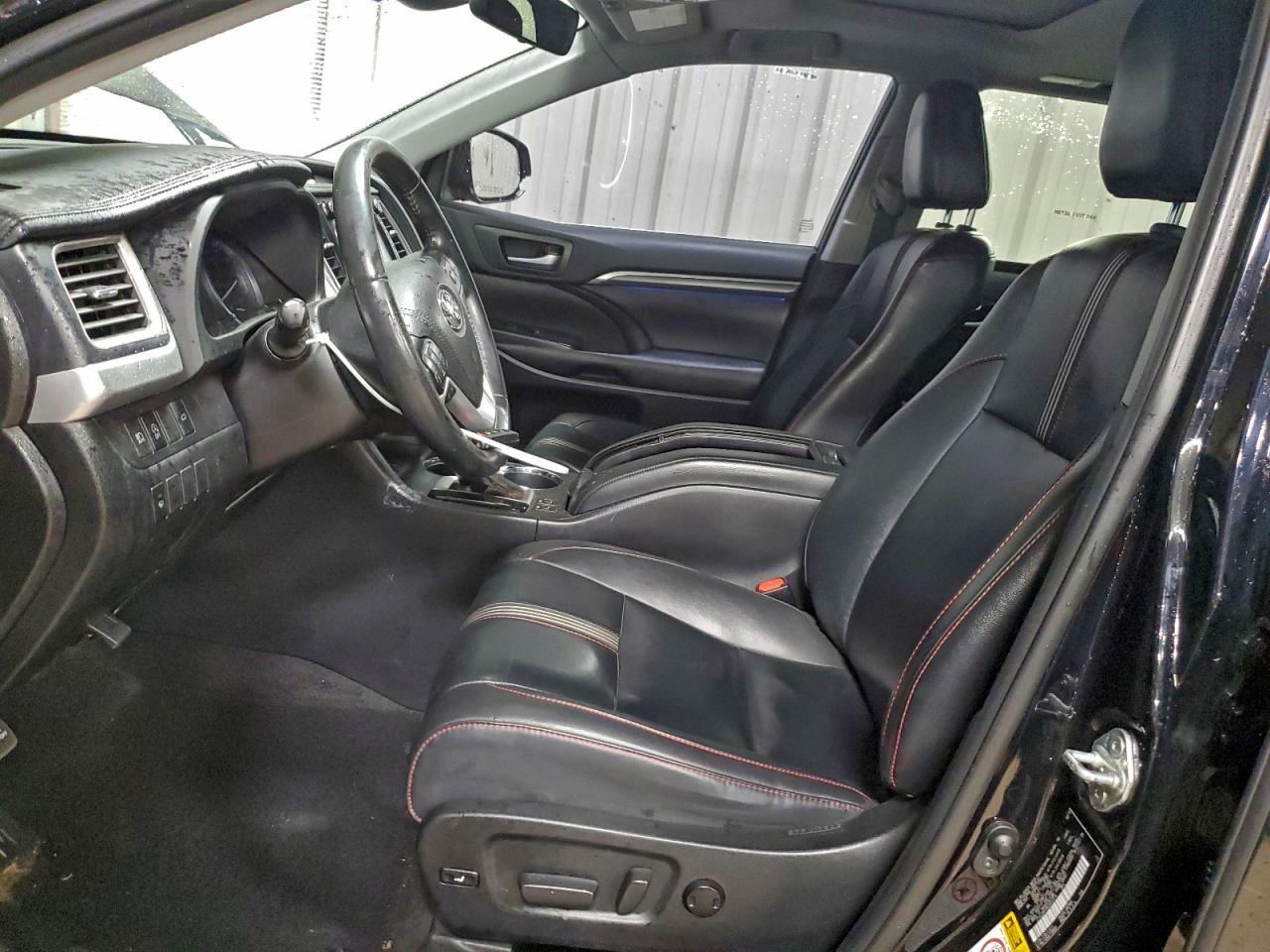 2019 Toyota Highlander Se - Image 7