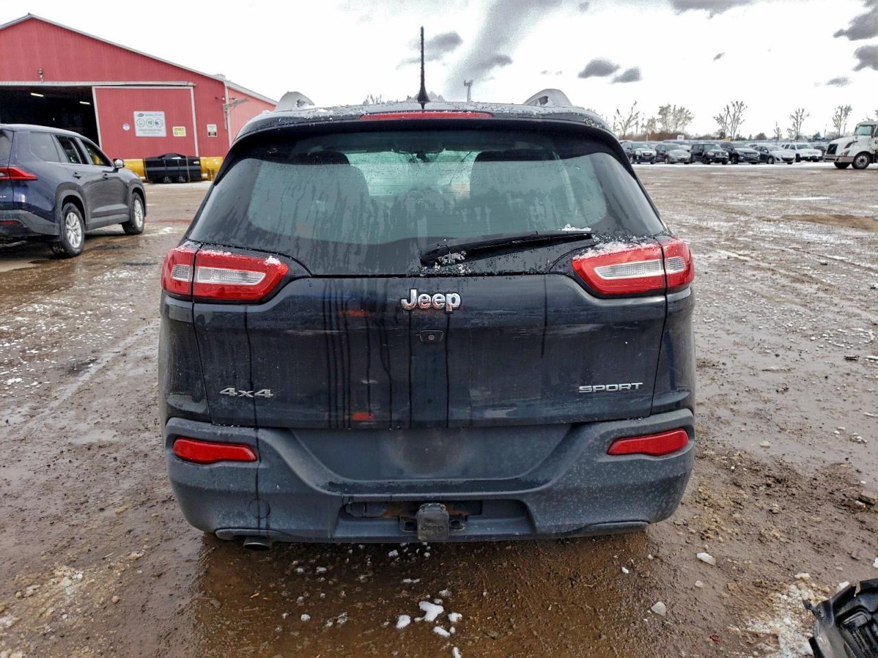 2016 Jeep Cherokee Sport - Image 6