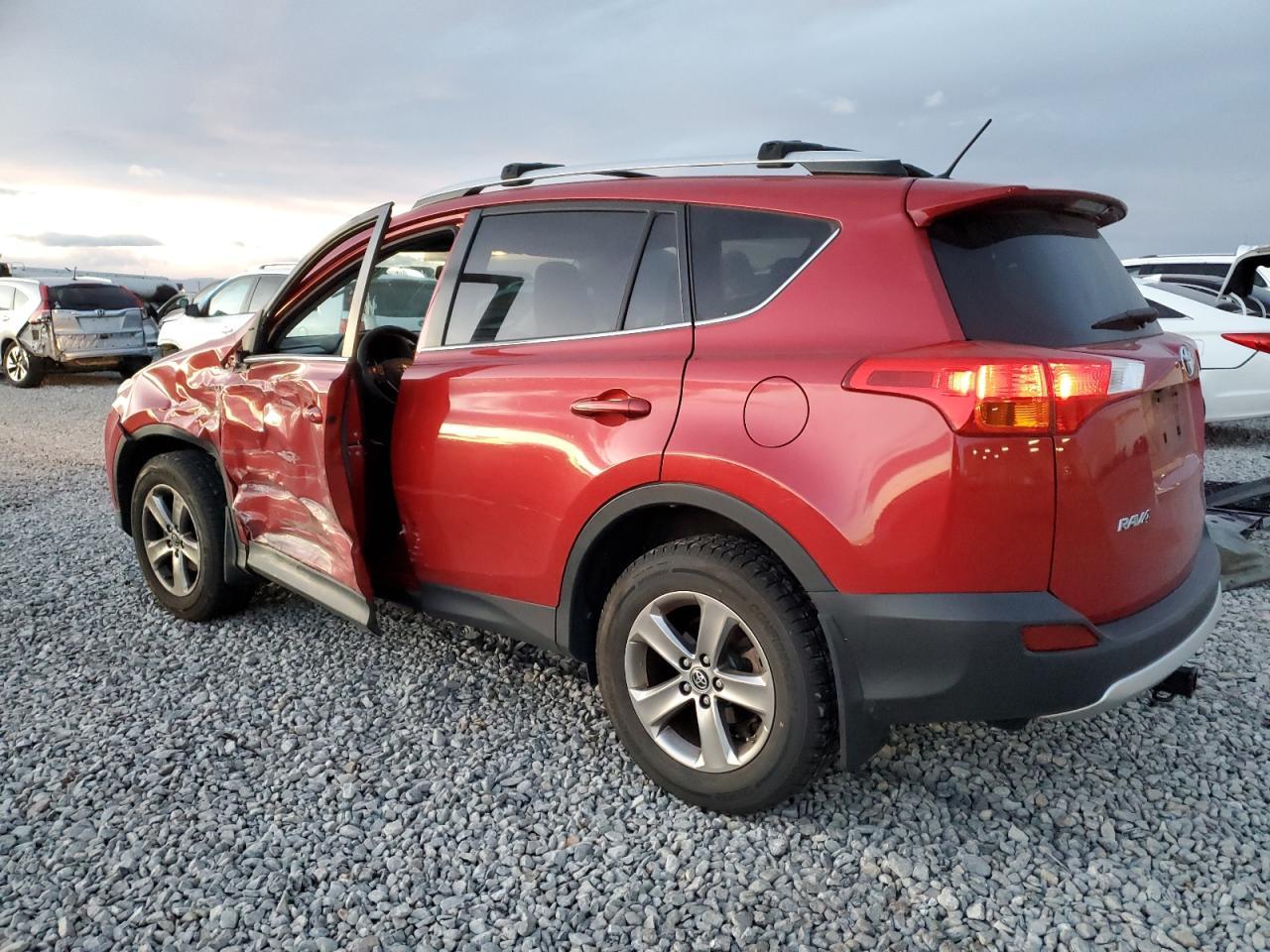 2015 Toyota Rav4 Xle - Фото 2