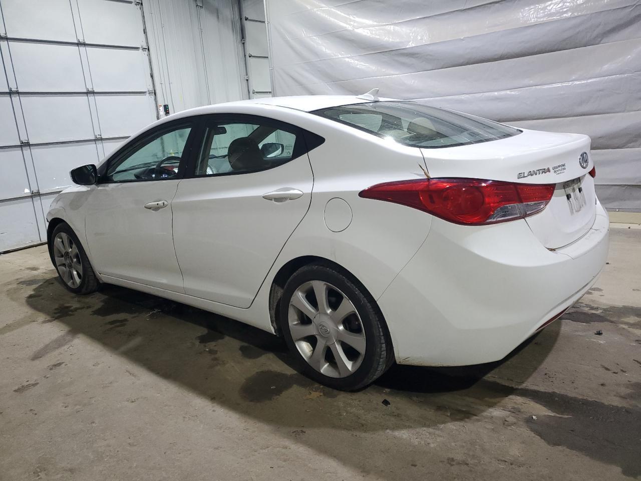 2013 Hyundai Elantra Gls - Фото 2