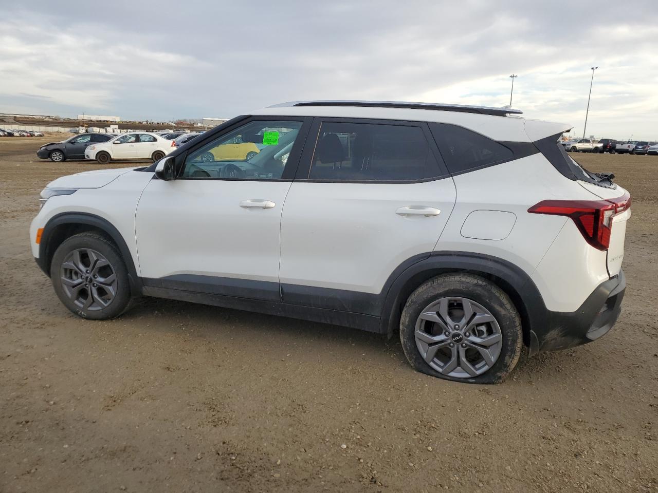 2024 Kia Seltos Lx Awd - Image 2